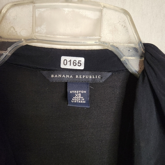 Banana Republic Womens Sleeveless Black Stretch Blouse XS. Capsule. Monocrome - Picture 4 of 6